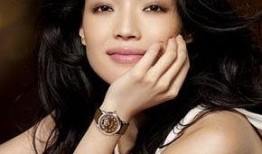 知名化妆师爆料事件视频,真实幕后化妆技巧大公开